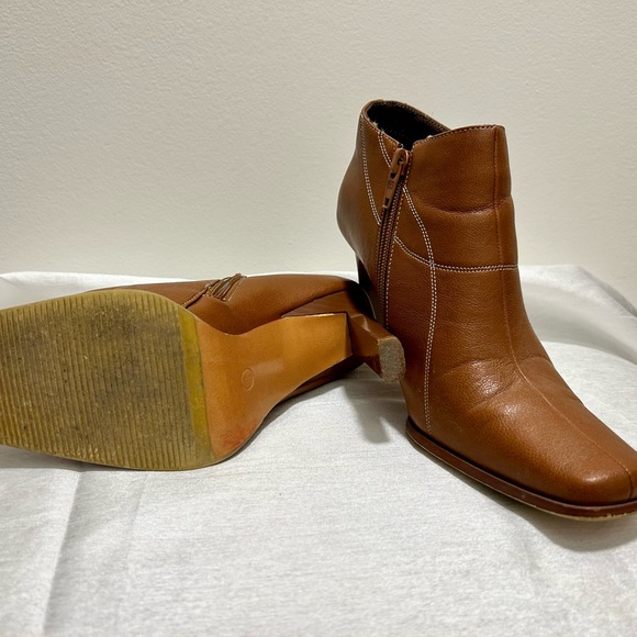 EUC- BWS short boots- Sz 5.5 - Picture 5 of 5